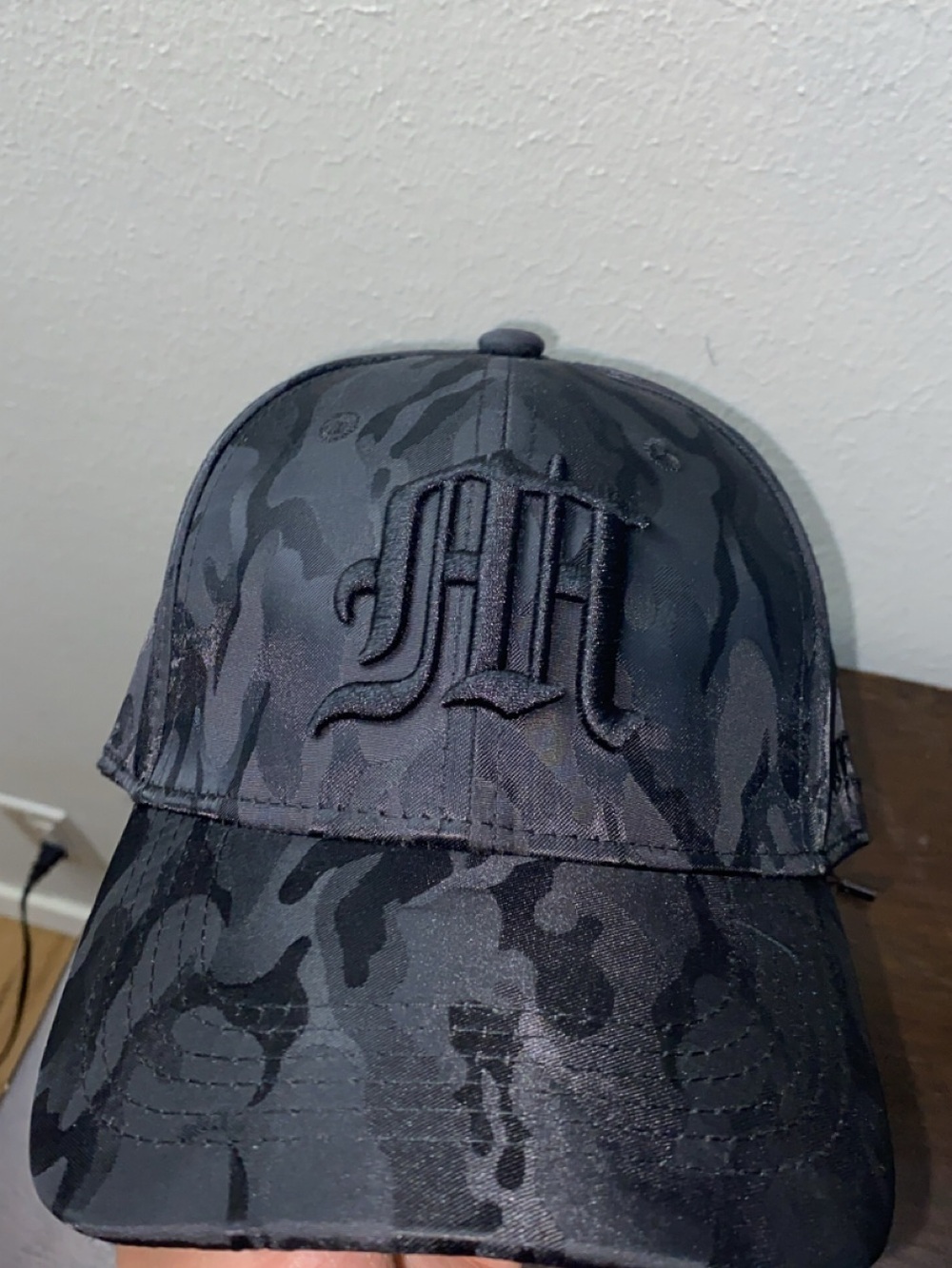 Men's Black Camouflage Baseball Cap with Embroidered Logo